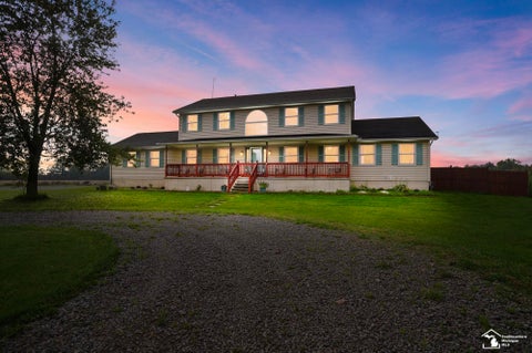 Photo of 1520 Buhl Road, Frenchtown Township, MI 48166 (MLS # 57050224345)
