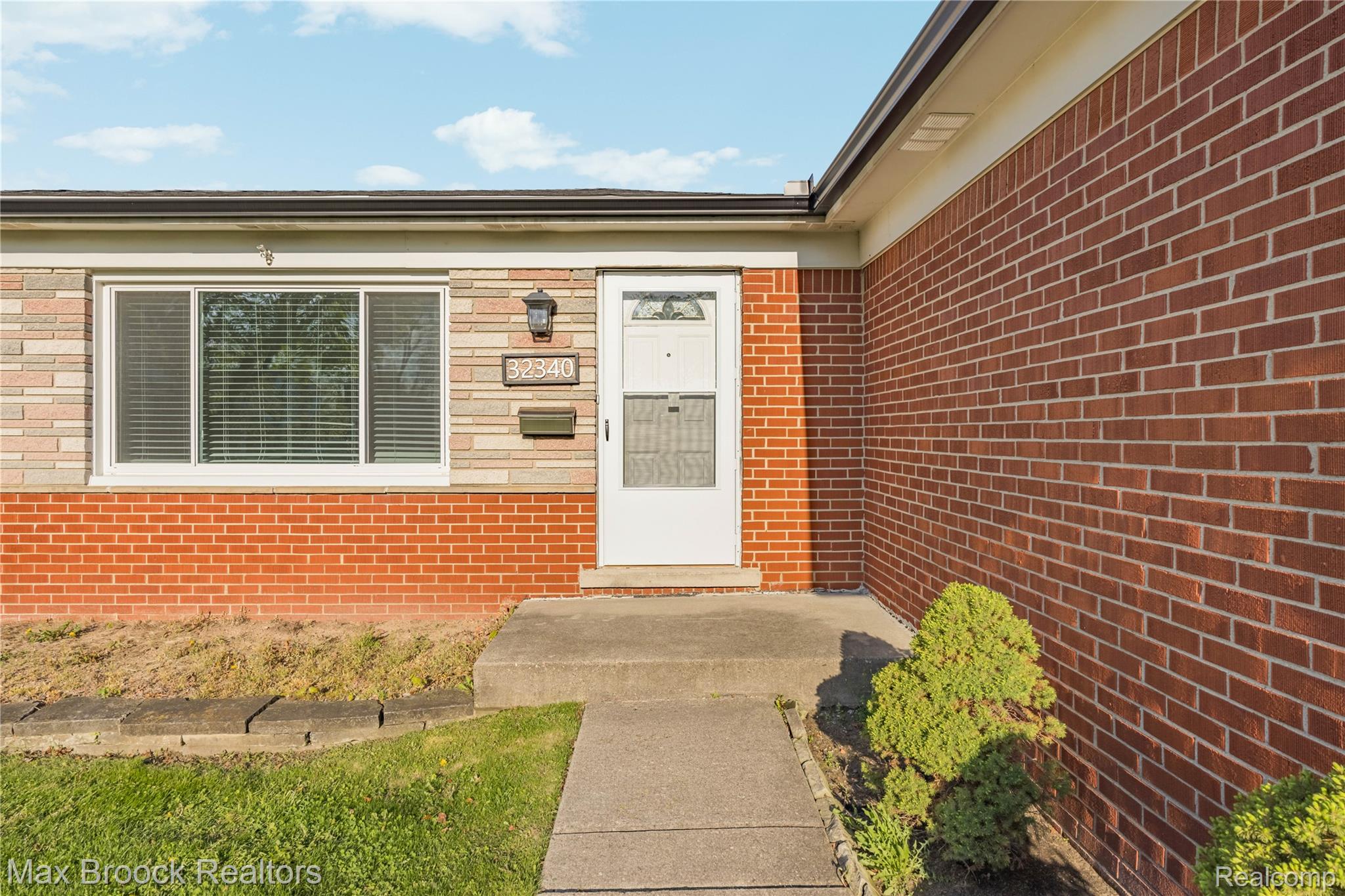 32340 Columbus Drive