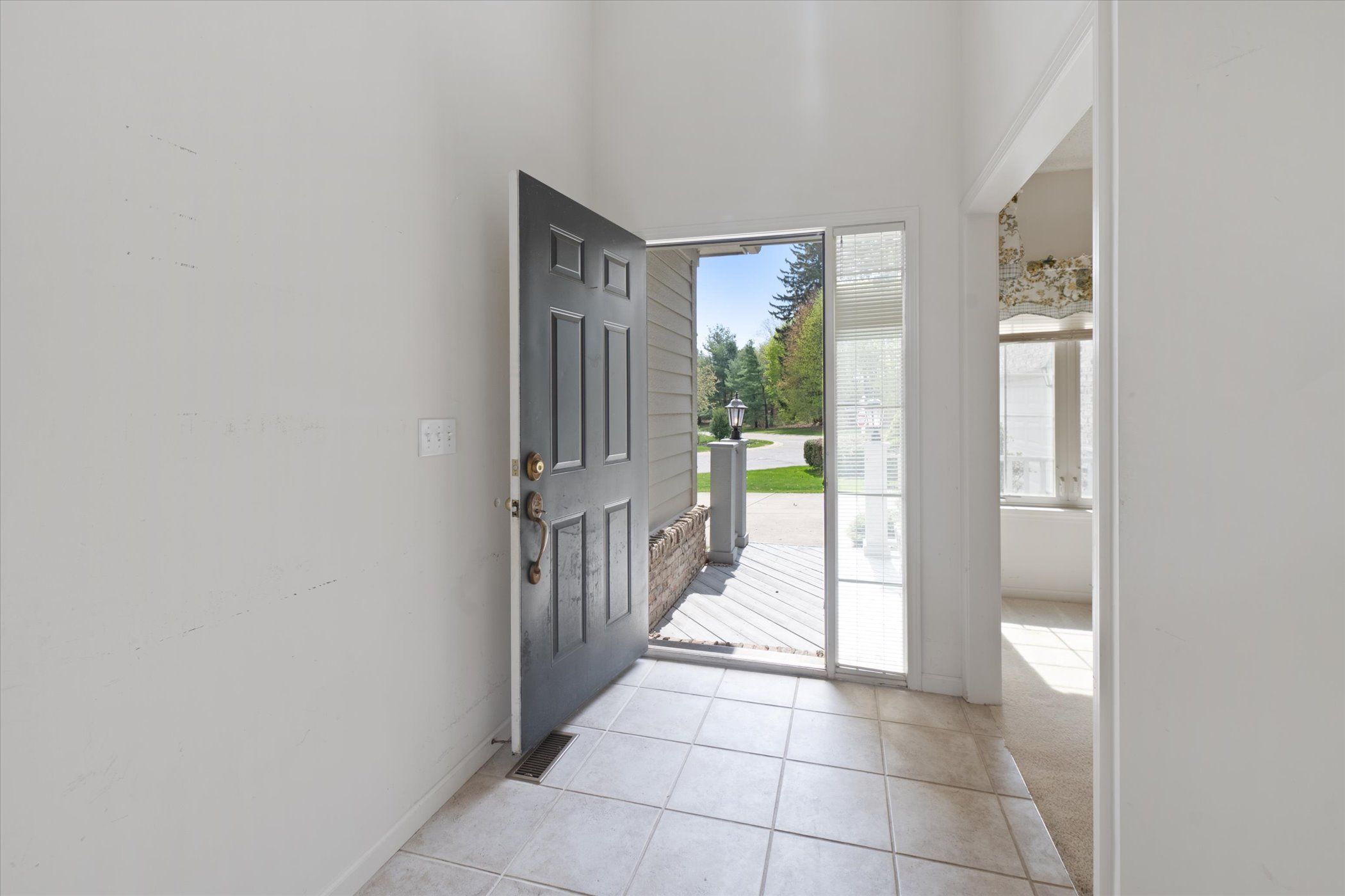 4656 VILLA FRANCE Drive