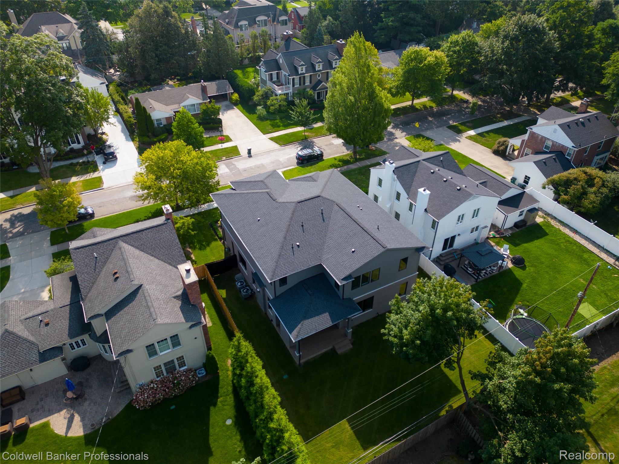 394 S Glenhurst Drive