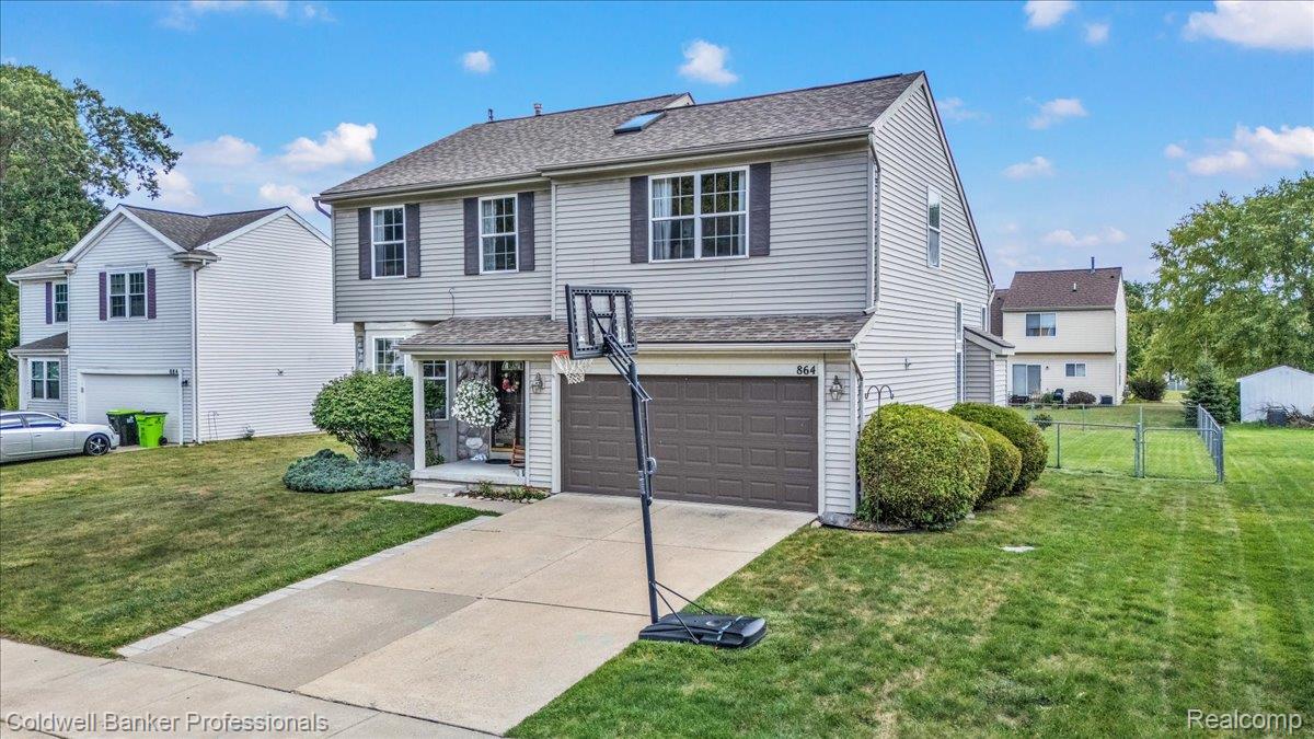 864 Carriage Hill Drive
