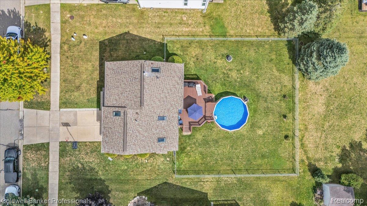 864 Carriage Hill Drive