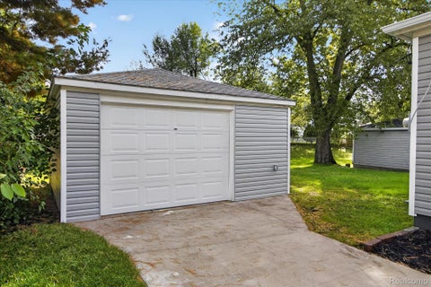 Tiny photo for 29715 Walnut Street, Flat Rock City, MI 48134 (MLS # 20261082980)