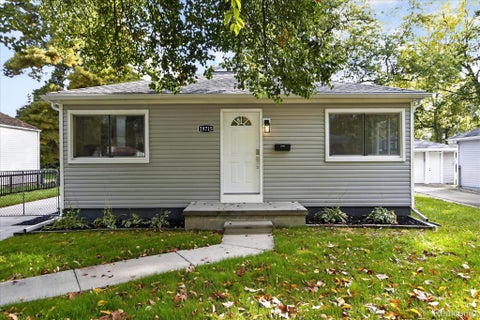 Tiny photo for 29715 Walnut Street, Flat Rock City, MI 48134 (MLS # 20261082980)