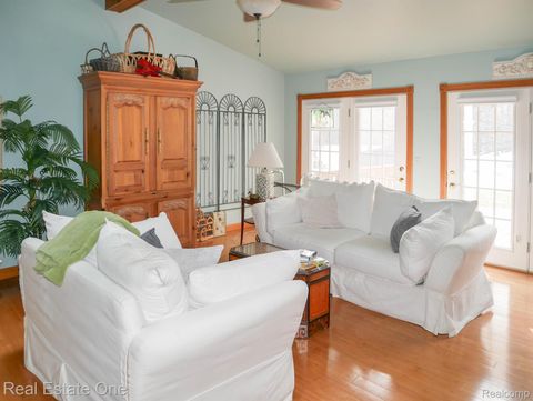 Tiny photo for 12704 Beresford Drive, Sterling Heights City, MI 48313 (MLS # 20261010023)