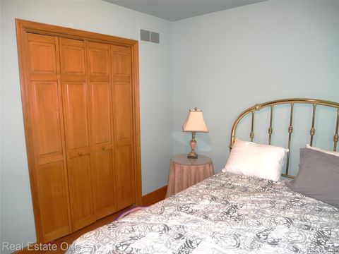 Tiny photo for 12704 Beresford Drive, Sterling Heights City, MI 48313 (MLS # 20261010023)