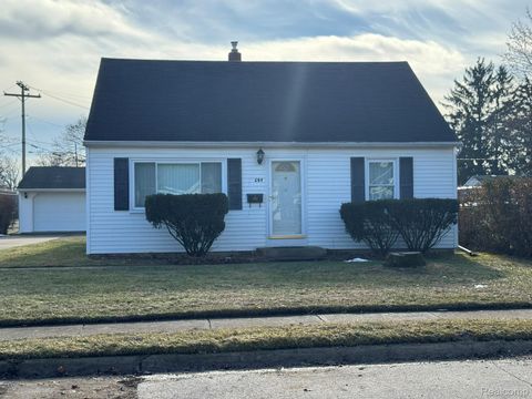 684 Greylock Street Belleville City MI 48111