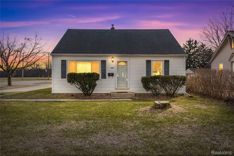 684 Greylock Street Belleville City MI 48111