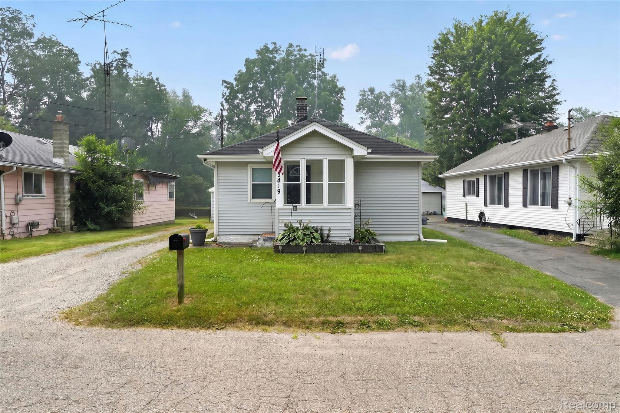 3419 Gypsy Lane