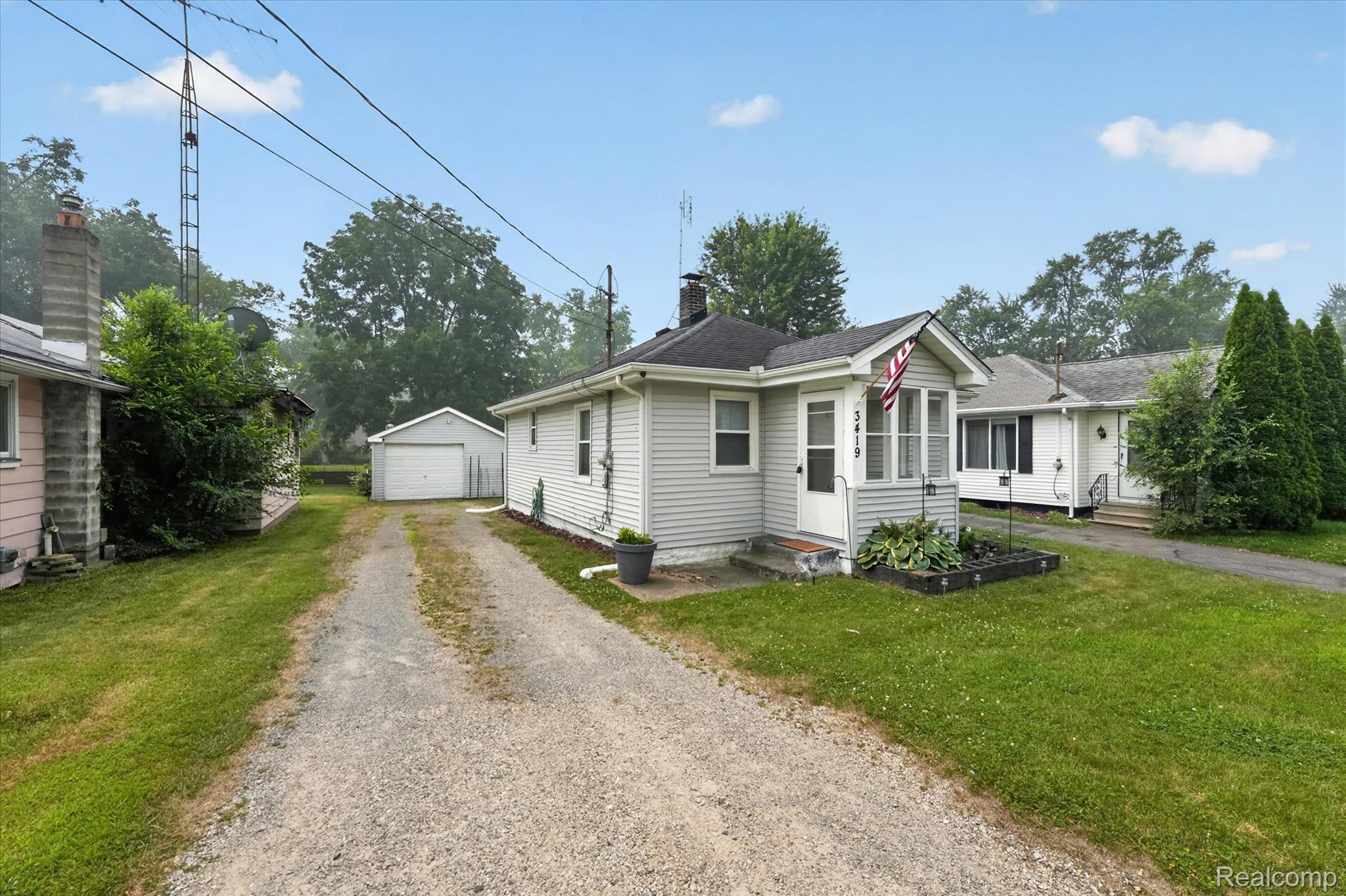 3419 Gypsy Lane