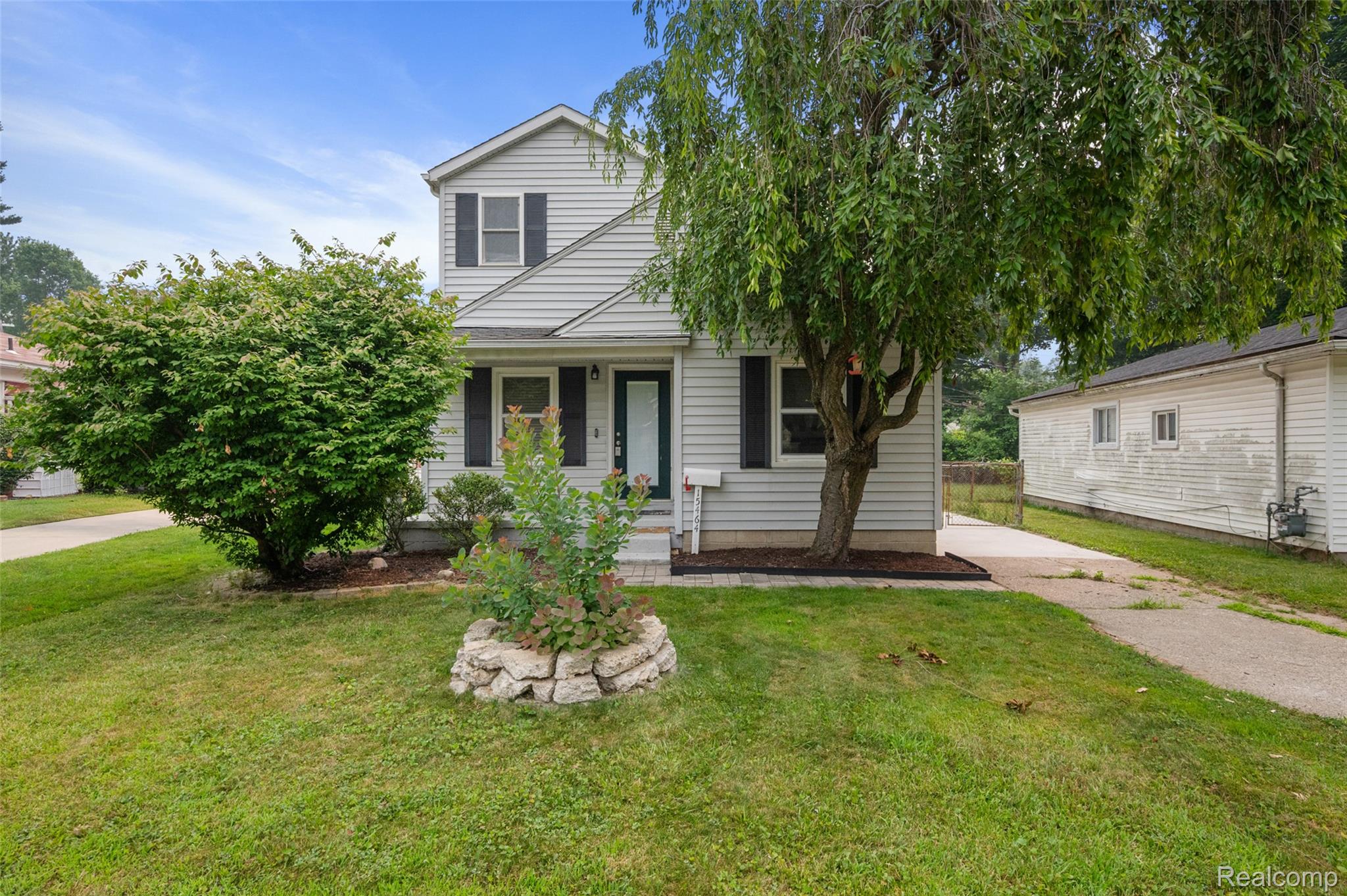 15464 Dixie