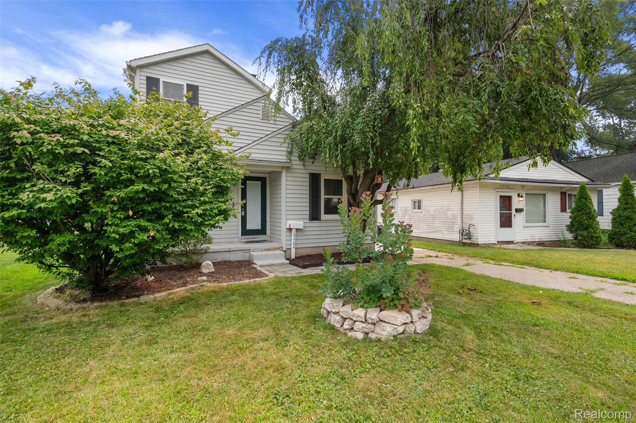 15464 Dixie