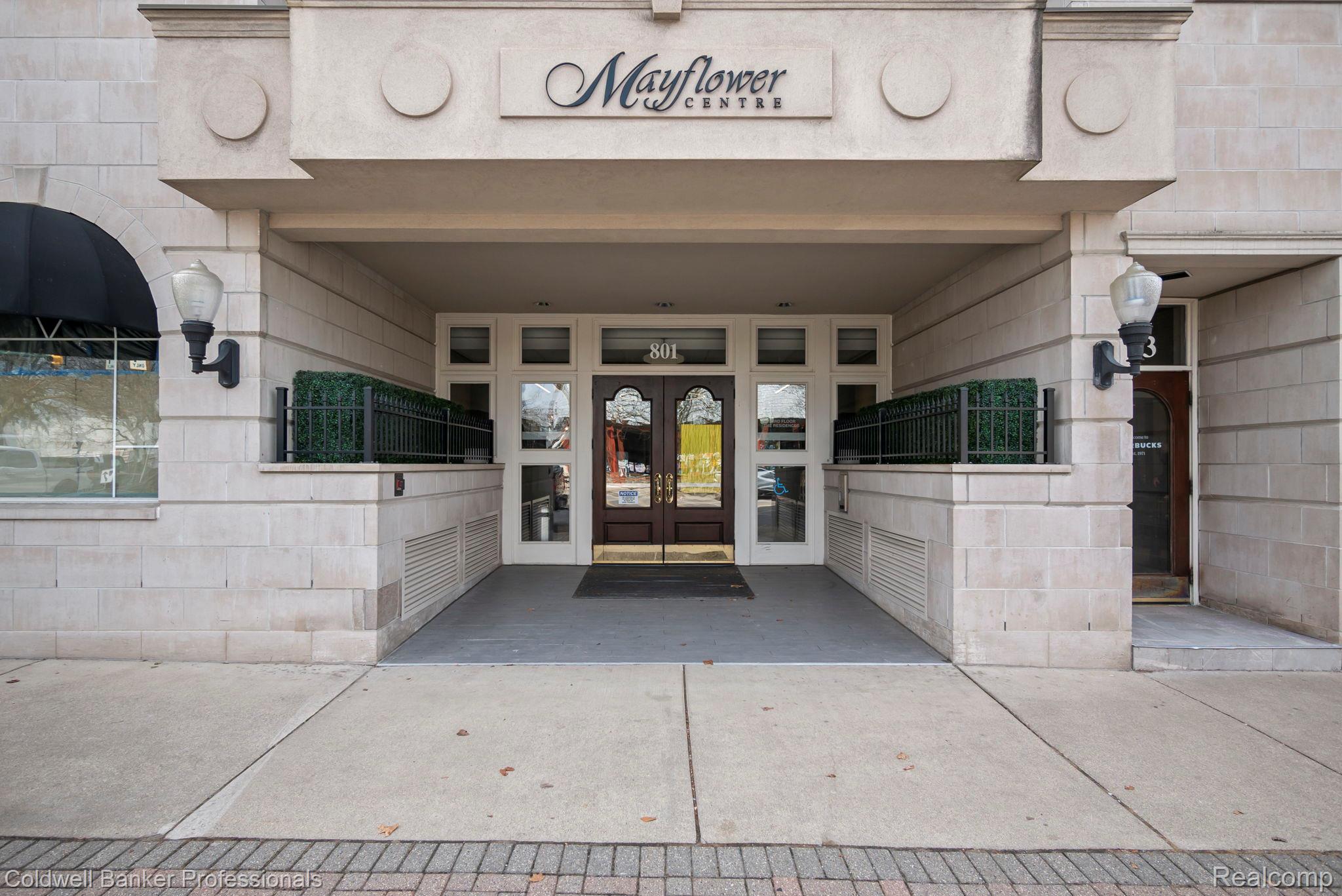 801 W Ann Arbor Trail 306