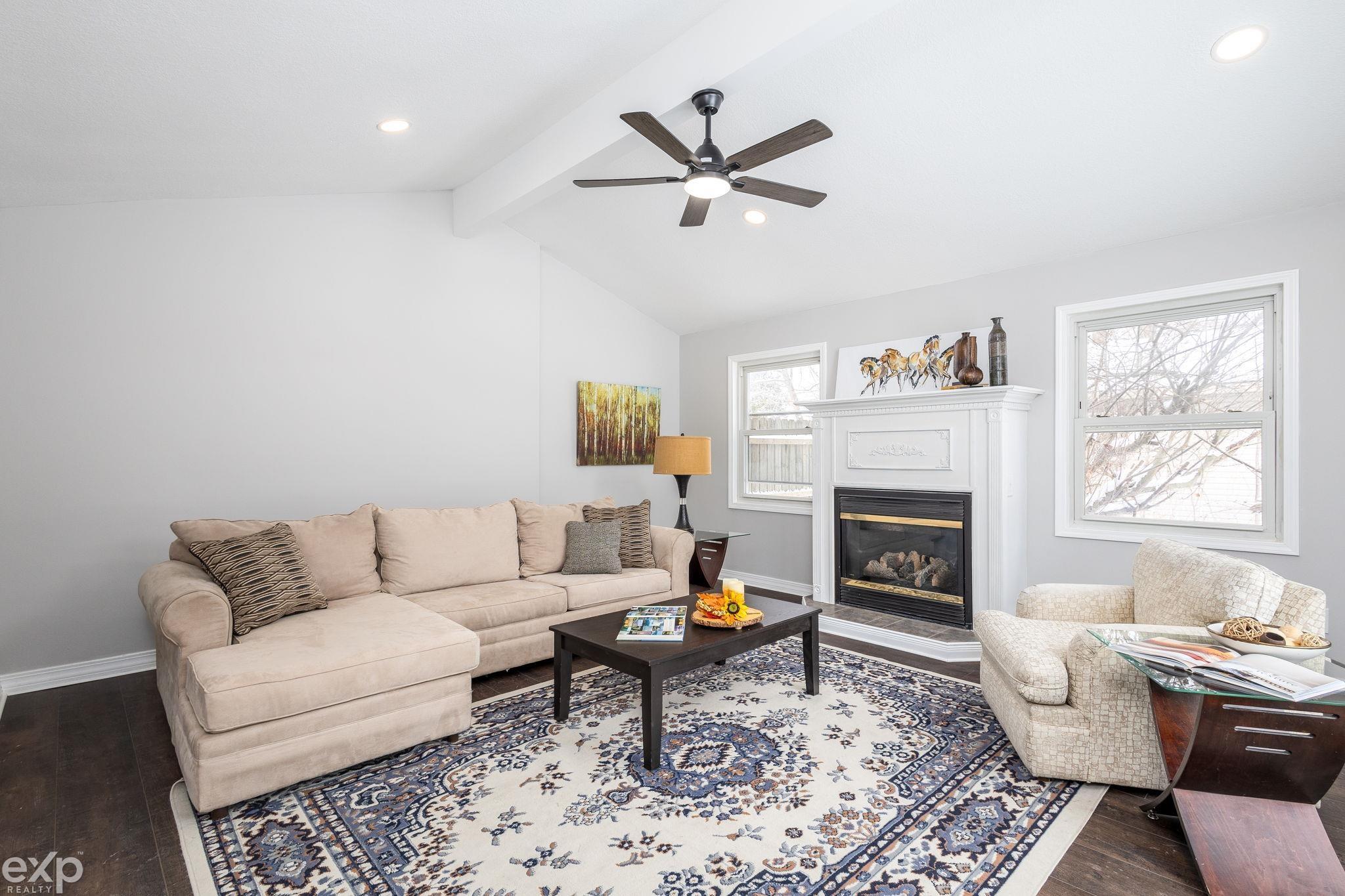 716 Commercial Street