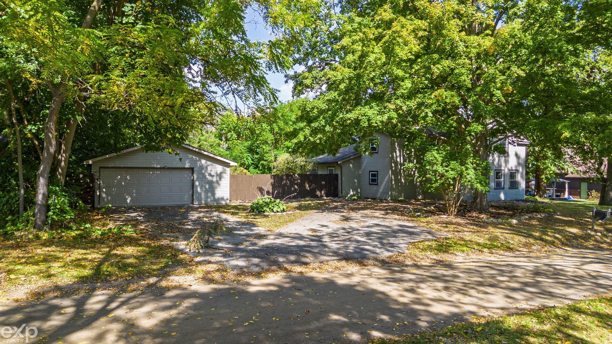 716 Commercial Street