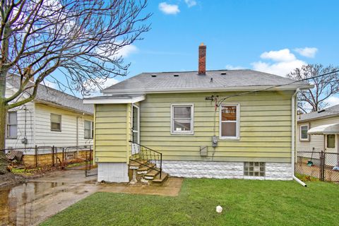 Tiny photo for 345 E Goulson Avenue, Hazel Park City, MI 48030 (MLS # 65026016932)
