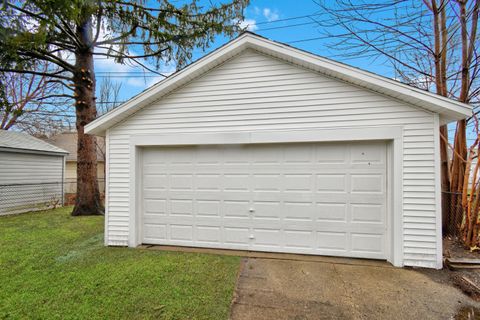 Tiny photo for 345 E Goulson Avenue, Hazel Park City, MI 48030 (MLS # 65026016932)