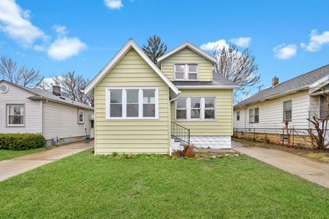 Tiny photo for 345 E Goulson Avenue, Hazel Park City, MI 48030 (MLS # 65026016932)