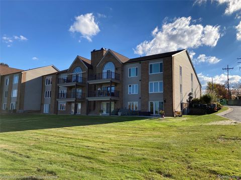 3436 Adams Shore Drive Waterford Charter Township MI 48329