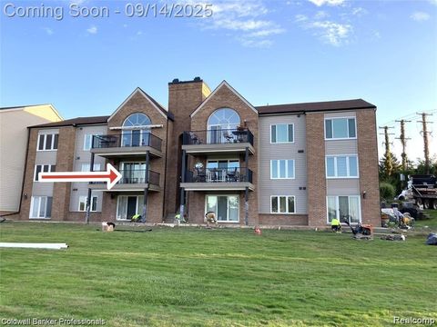 3436 Adams Shore Drive Waterford Charter Township MI 48329