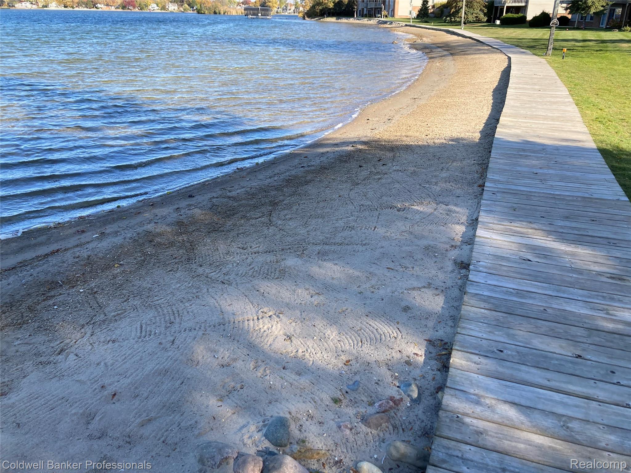 3436 Adams Shore Drive