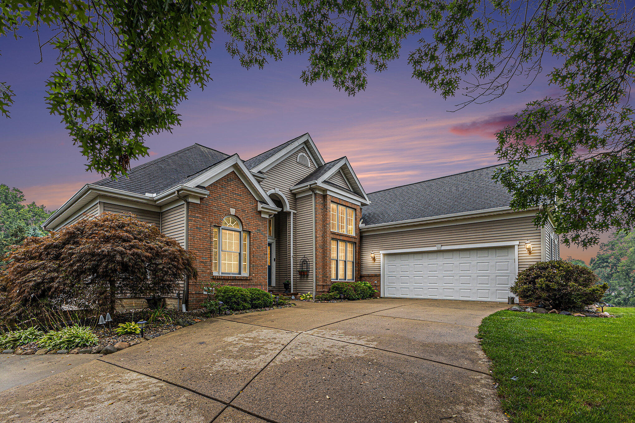 4849 Indian Creek Drive