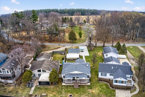 Tiny photo for 3741 N Blackstone Avenue, Colon Village, MI 49040 (MLS # 69026009592)