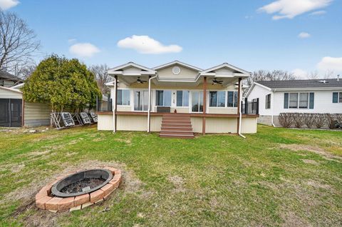 Tiny photo for 3741 N Blackstone Avenue, Colon Village, MI 49040 (MLS # 69026009592)