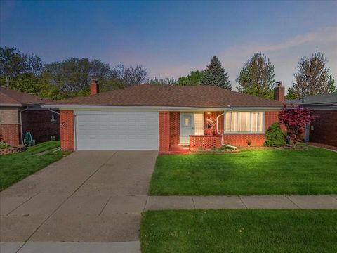30657 Moulin Avenue Macomb Township Macomb MI 48088
