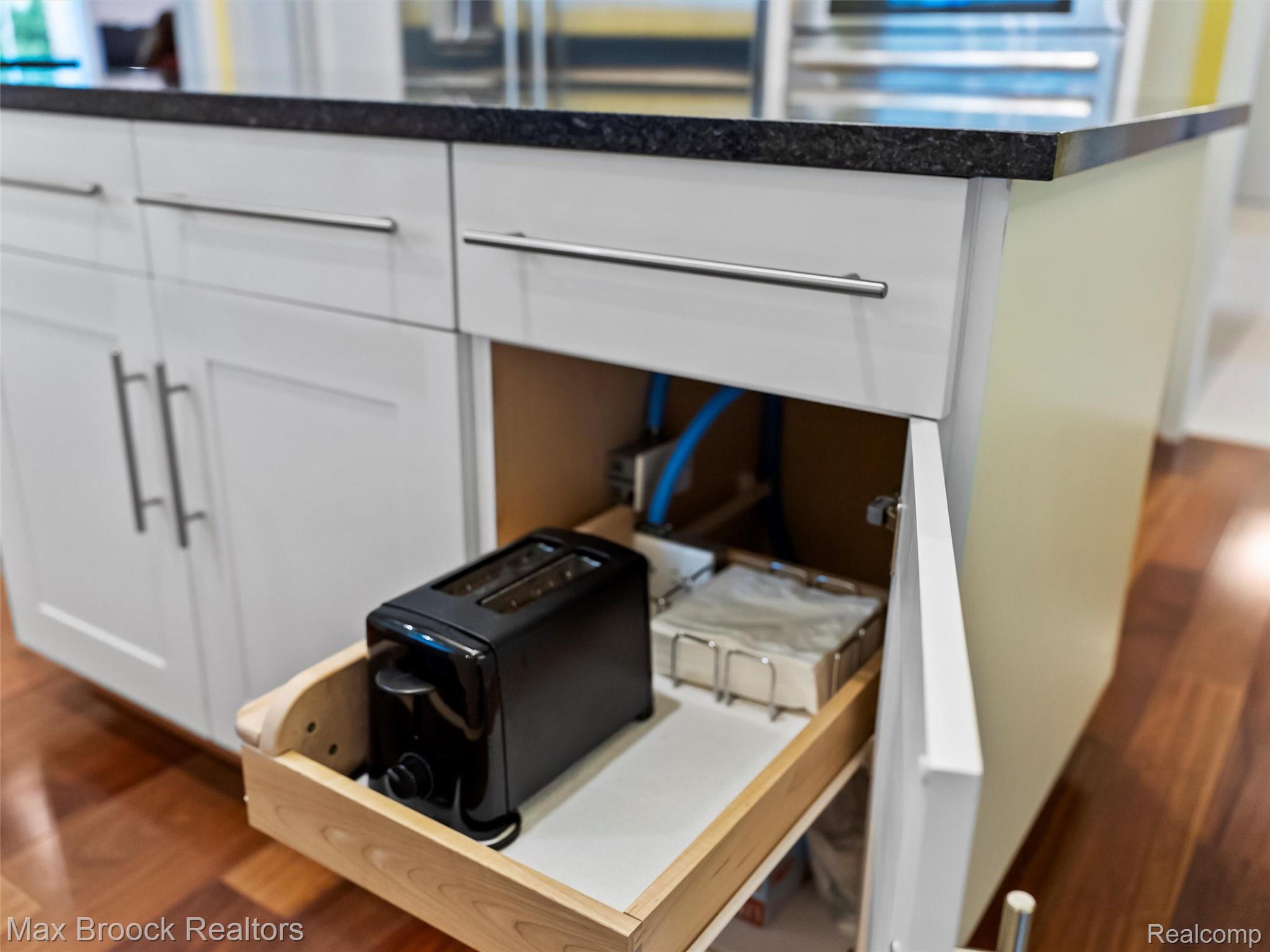 35518 Woodfield Drive