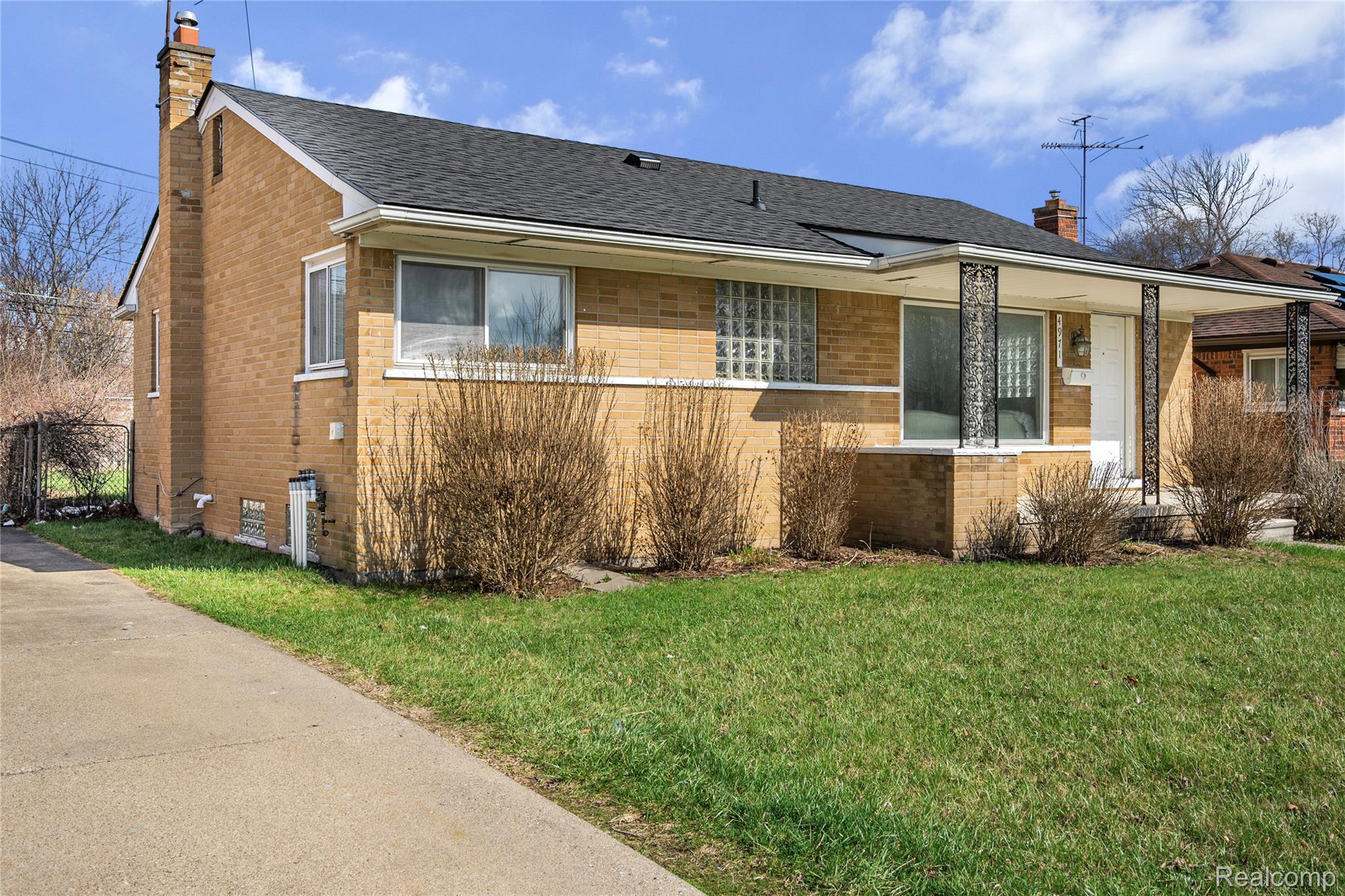 4971 Julius Boulevard