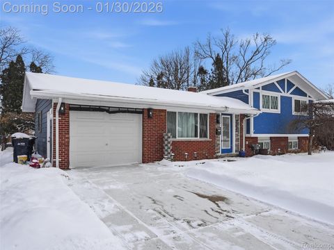 43638 Bockley Drive Sterling Heights City MI 48313
