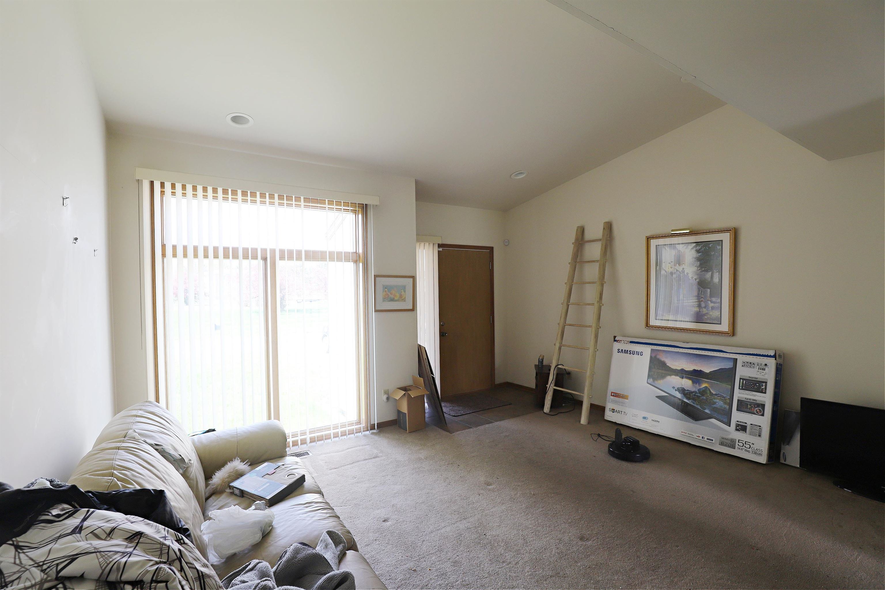 1206 River Forest Drive