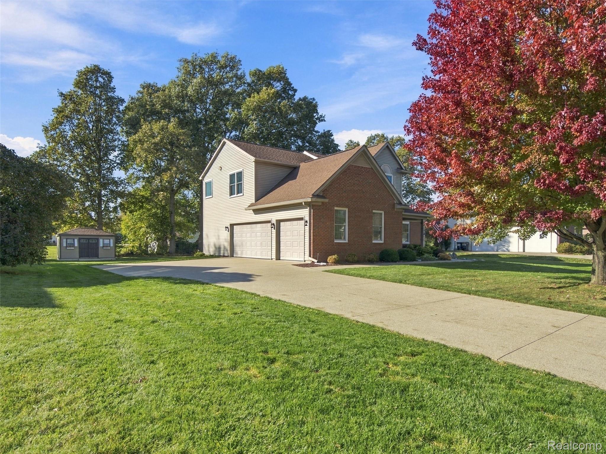 9100 Old Oak Drive