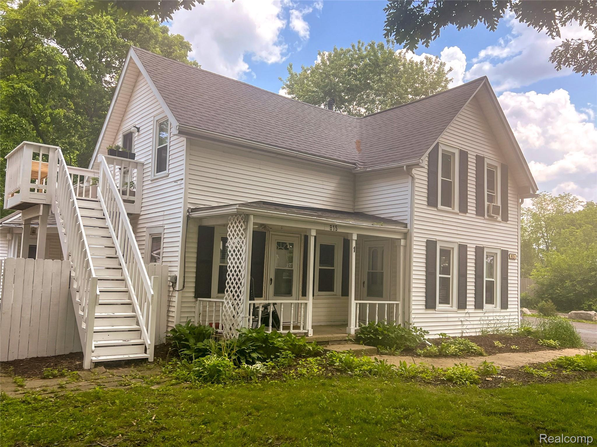 815 Rickett Road