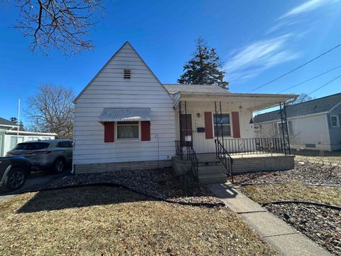 707 Burns Street Essexville City MI 48732