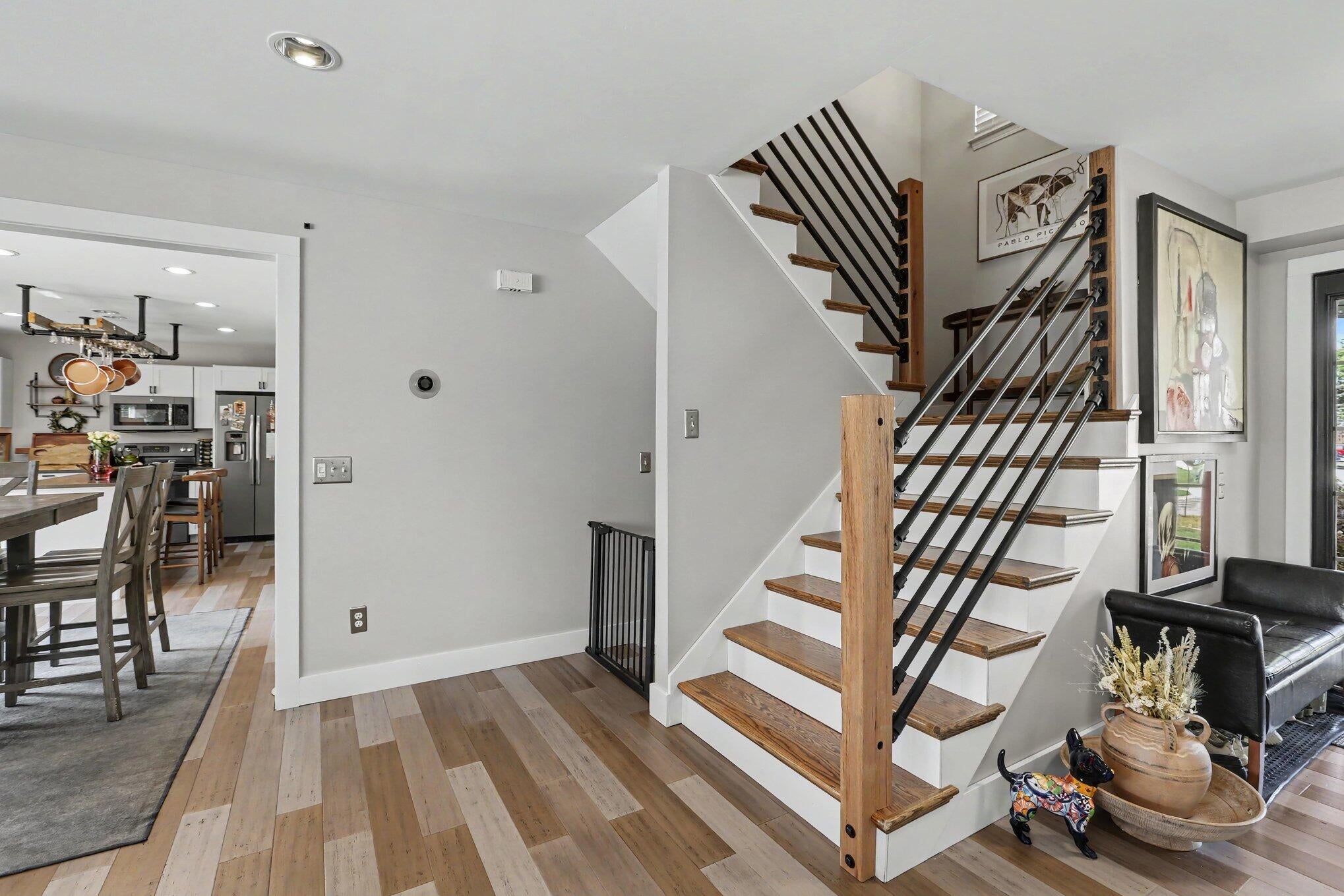 1362 Carston Lane