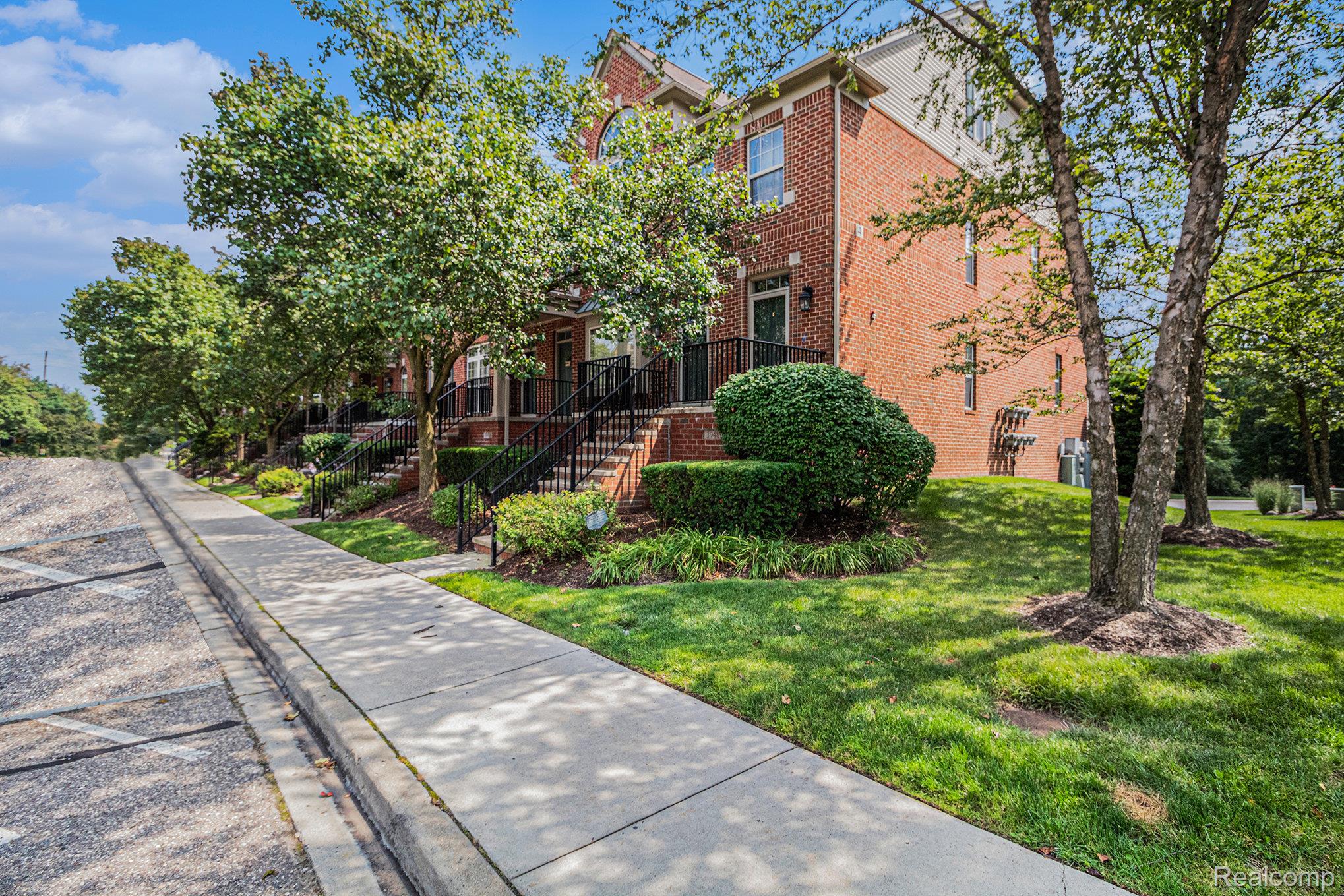 39459 Springwater Drive 48