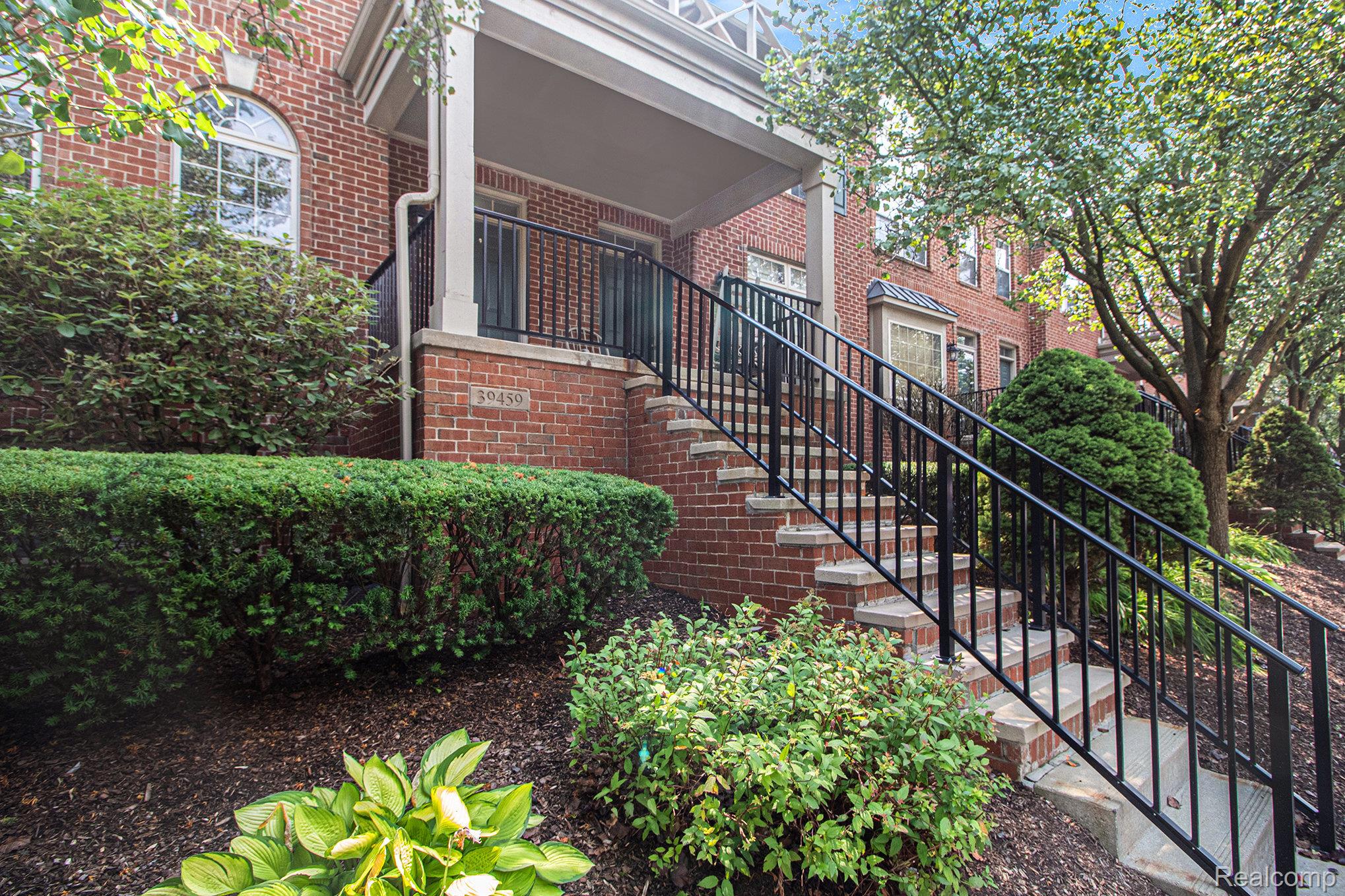 39459 Springwater Drive 48