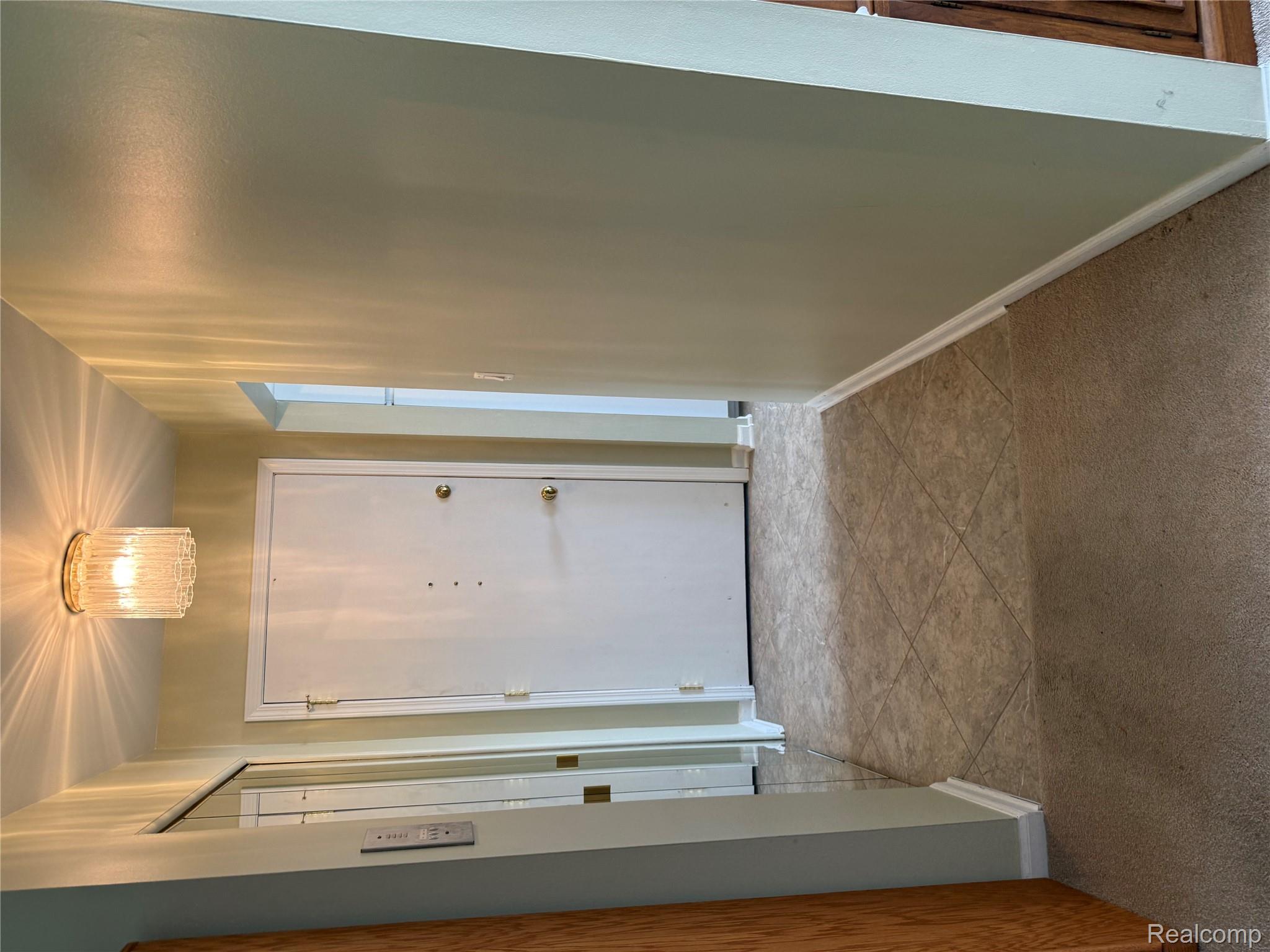 801 W Long Lake Road