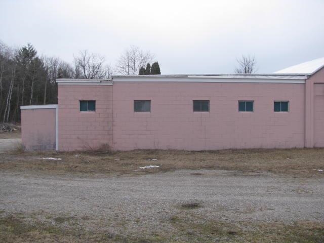 5290 Henderson Lake Road