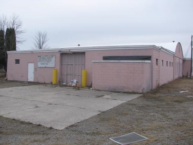 5290 Henderson Lake Road