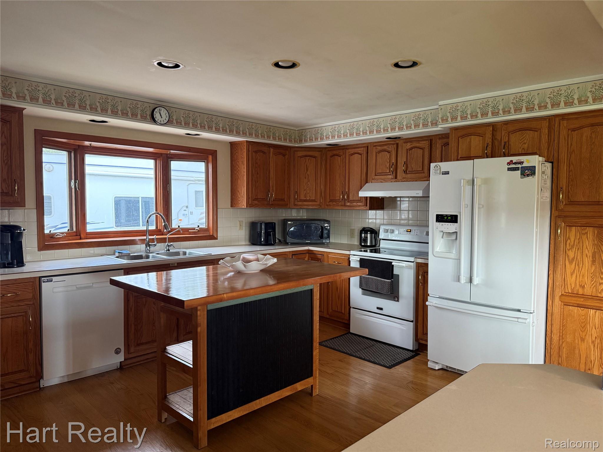 5509 Marlette Road