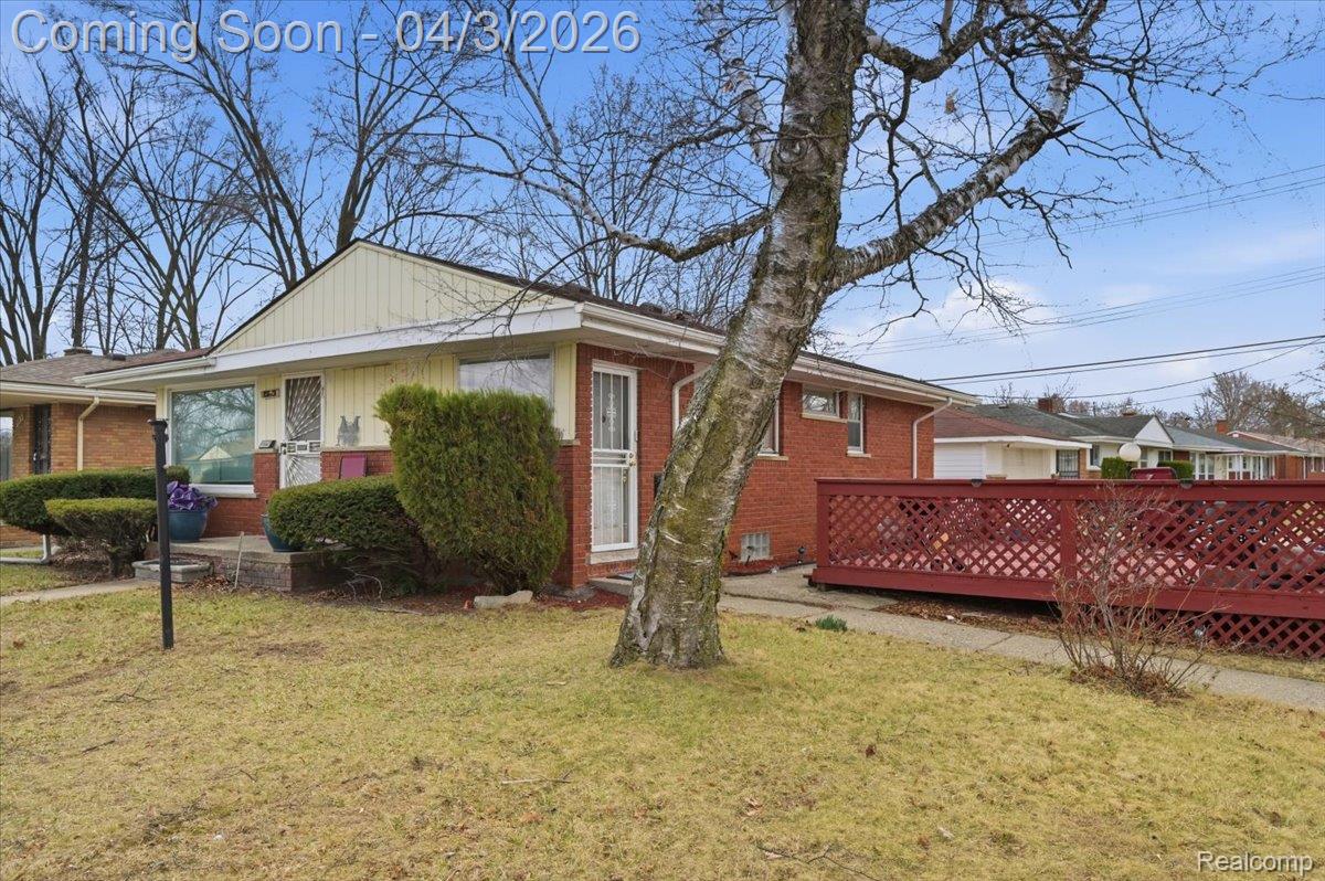 19947 Woodbine Street