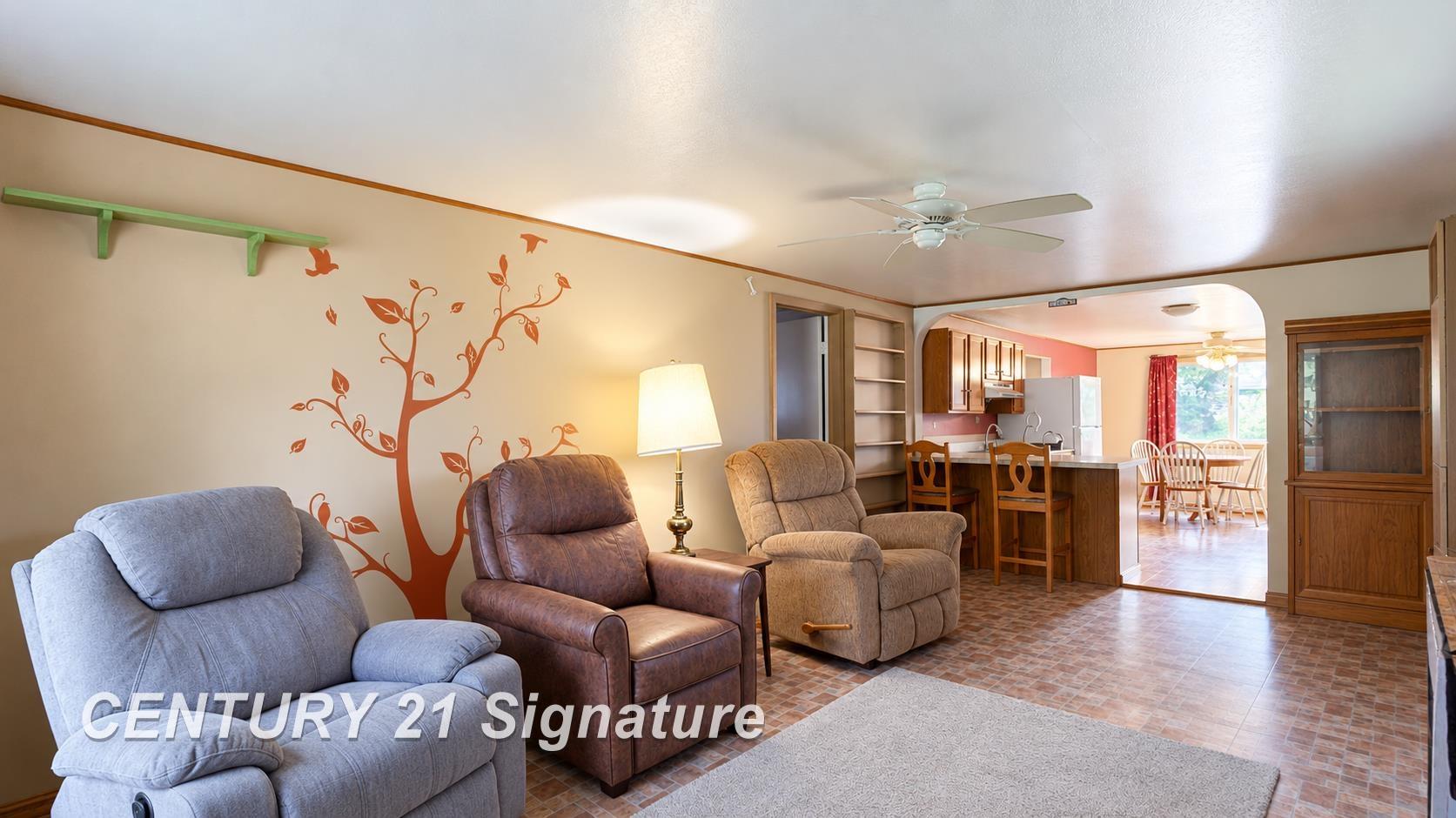 5284 Spring Creek Drive