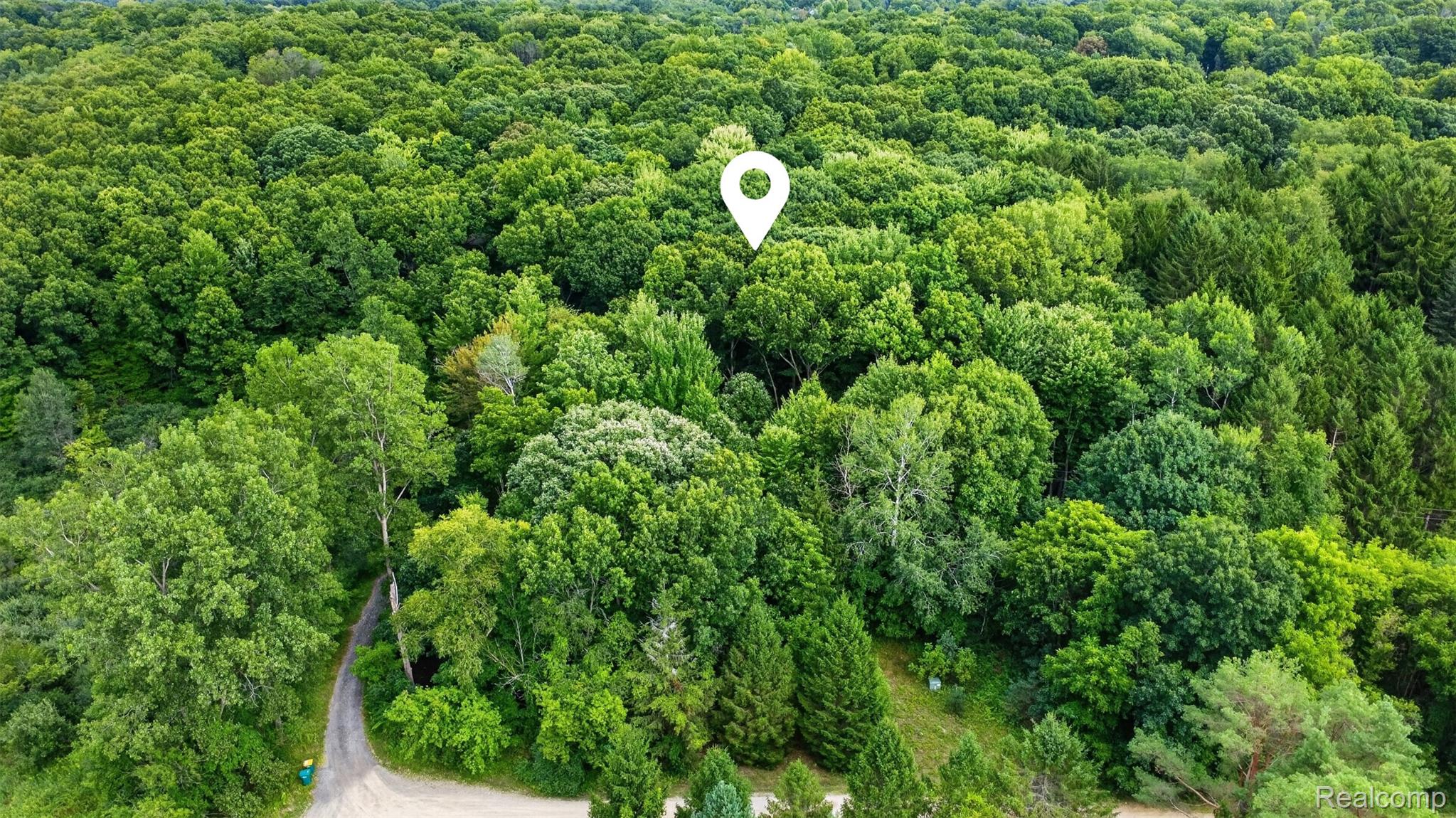 Vacant Faust Dr