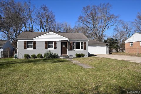 3581 Lawrence Avenue Waterford Charter Township MI 48329