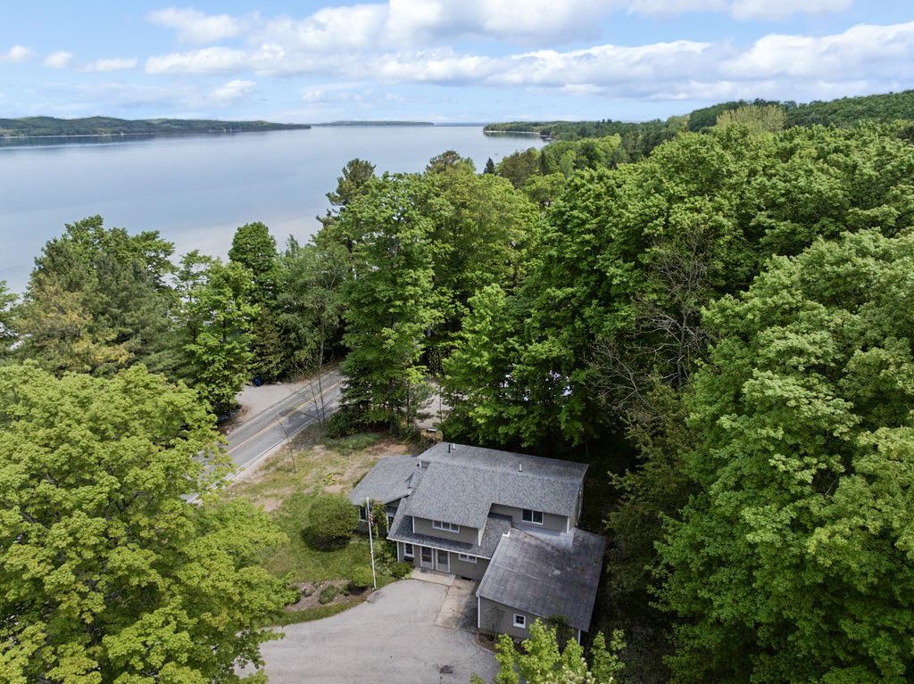 737 S Stony Point Road