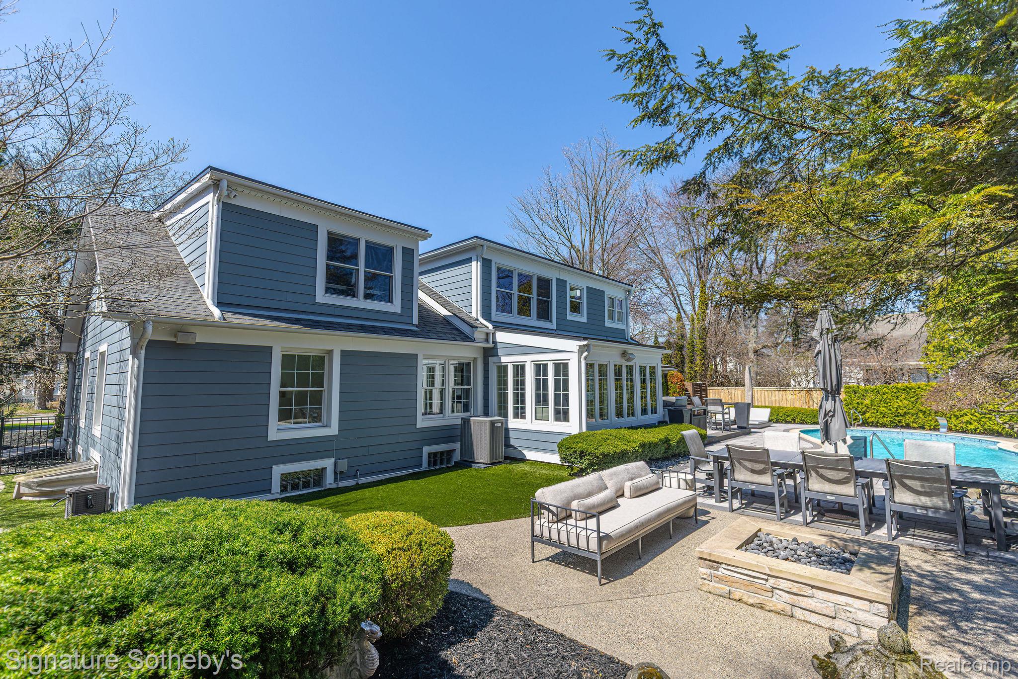 761 Southfield Road