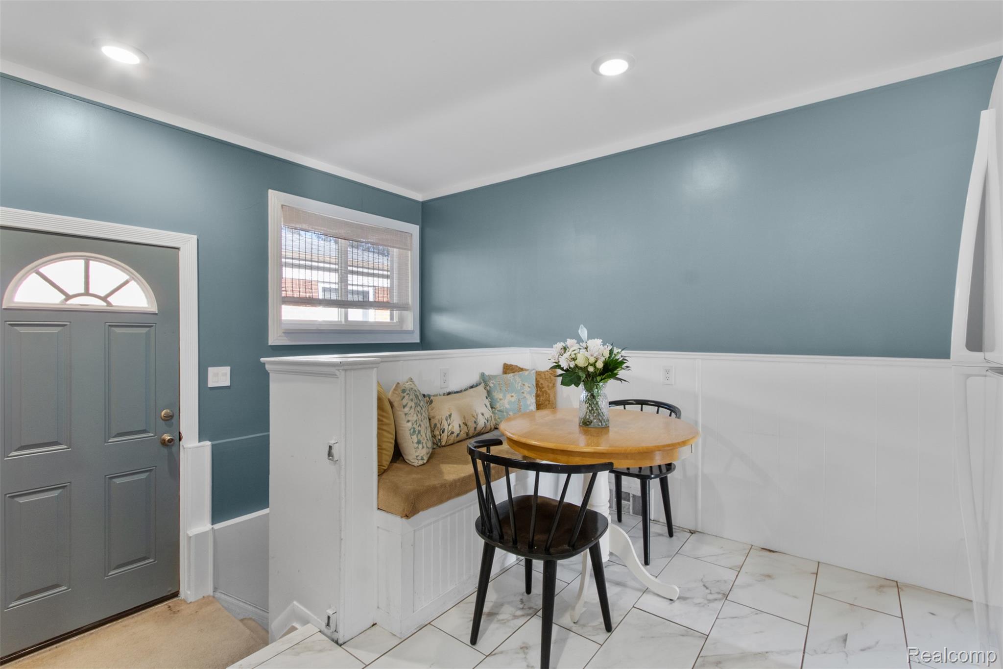 18575 Michael Avenue